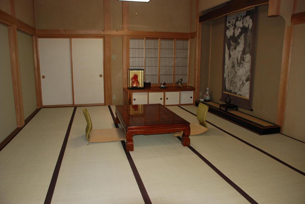 Oshi Ryokan Нагано Номер фото