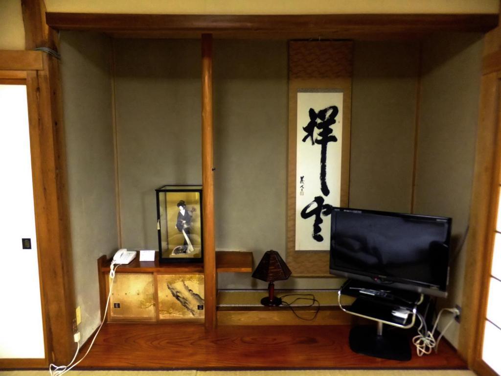 Oshi Ryokan Нагано Номер фото